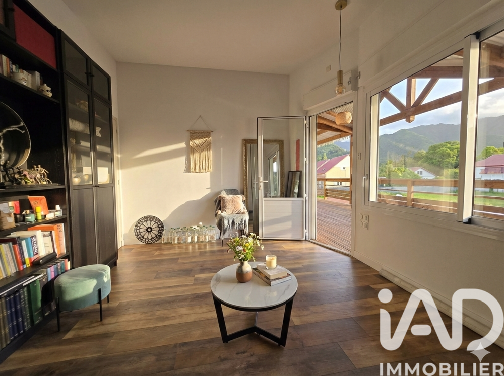 � vendre  Maison Entre-Deux (97414)