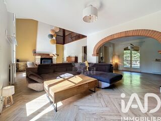  Maison � vendre 9 pi�ces 206 m�