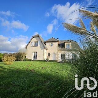  Villa  vendre 8 pices 212 m