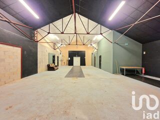  Maison � vendre 4 pi�ces 300 m�