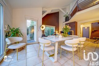  Villa  vendre 7 pices 191 m