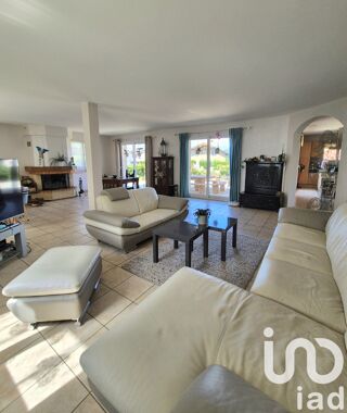  Maison  vendre 7 pices 250 m