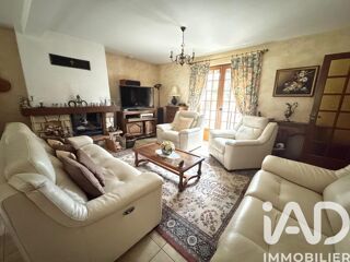  Maison  vendre 8 pices 255 m