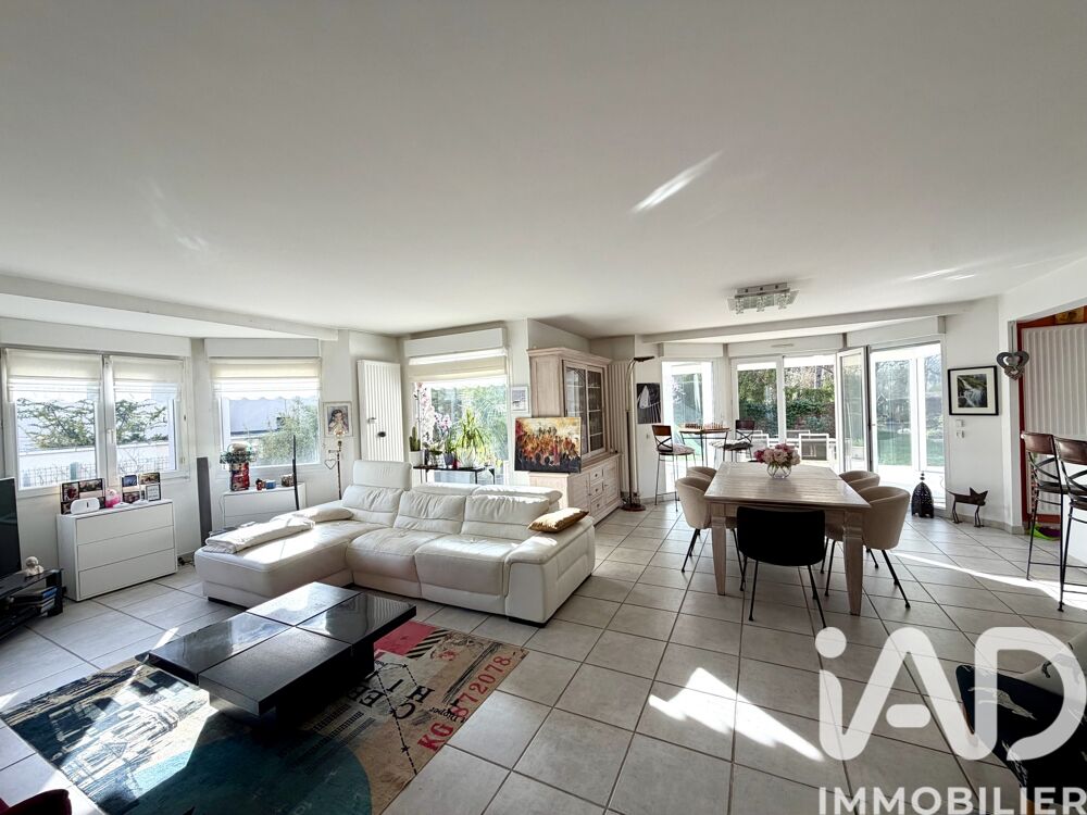 � vendre  Villa Bezannes (51430)