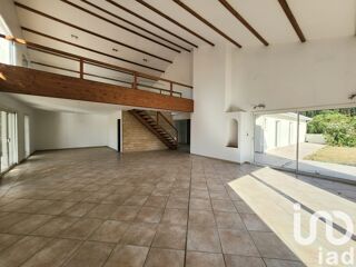  Maison  vendre 5 pices 256 m