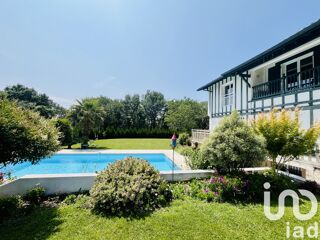  Maison � vendre 8 pi�ces 228 m�