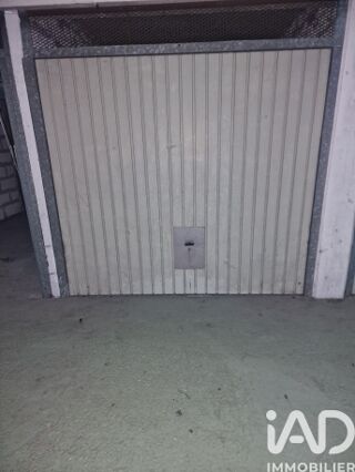  Parking / Garage � vendre 12 m�