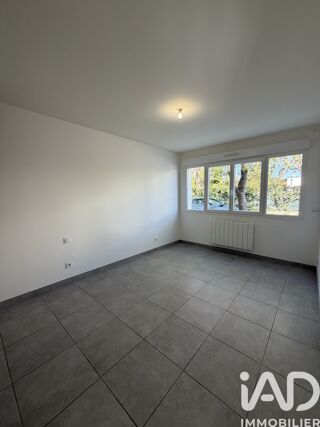  Appartement � louer 3 pi�ces 91 m�