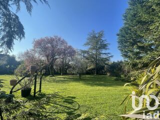  Maison  vendre 12 pices 303 m