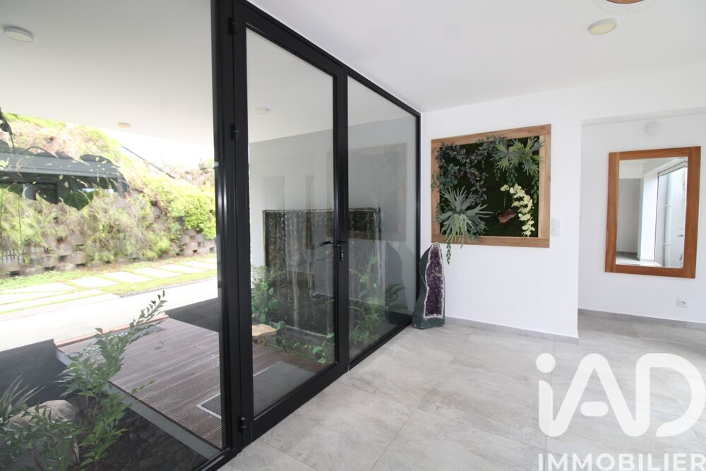 � vendre  Villa Petit-Bourg (97170)