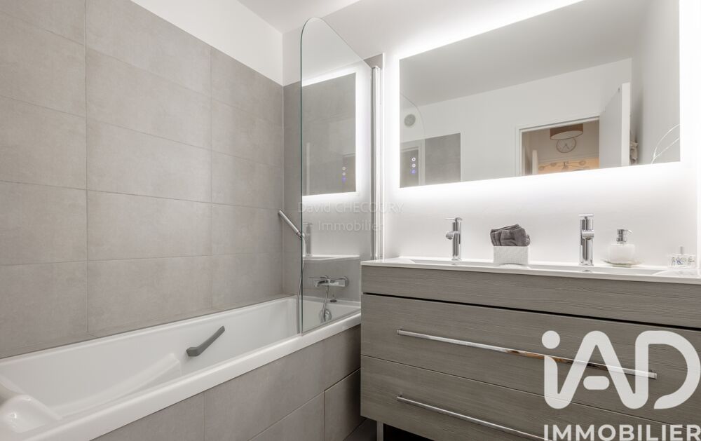 � vendre  Appartement Courbevoie (92400)