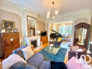  Maison � vendre 8 pi�ces 265 m�