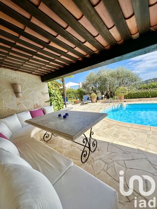  Maison  vendre 5 pices 141 m