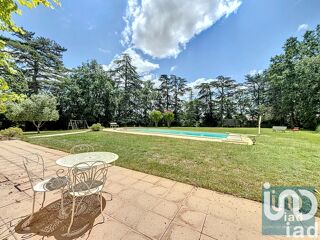  Maison � vendre 15 + pi�ces 607 m�