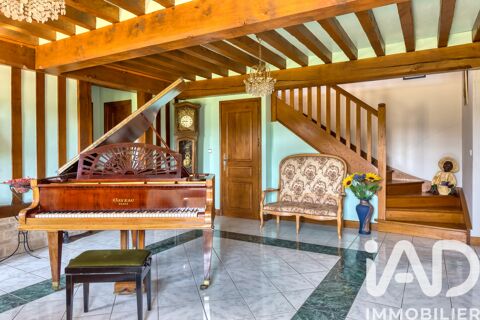   Vente Demeure 7 pi�ces Maison - 7 pi�ce(s) - 280 m�