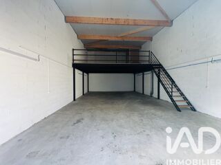  Immeuble � vendre 79 m�