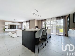  Villa � vendre 6 pi�ces 147 m�