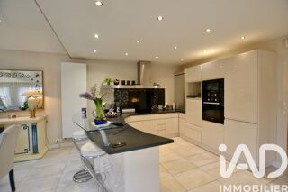  Villa � vendre 8 pi�ces 181 m�