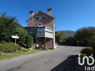  Maison � vendre 15 + pi�ces 295 m�