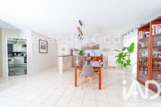  Maison � vendre 8 pi�ces 211 m�