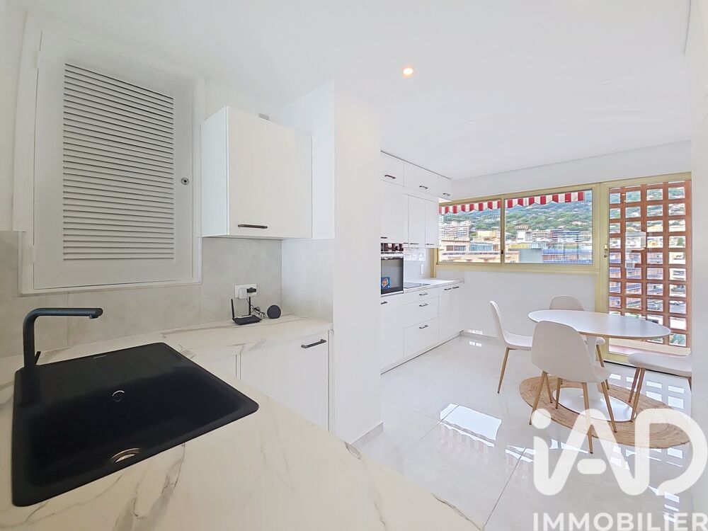 � vendre  Appartement Roquebrune-Cap-Martin (06190)