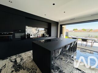  Maison � vendre 5 pi�ces 180 m�