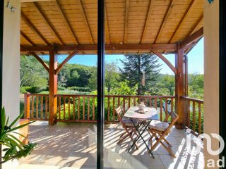  Maison  vendre 6 pices 151 m