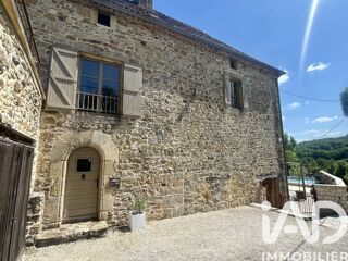  Maison  vendre 8 pices 224 m