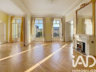  Appartement  vendre 7 pices 206 m