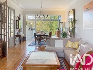  Maison  vendre 10 pices 240 m