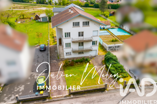  Maison � vendre 10 pi�ces 185 m�