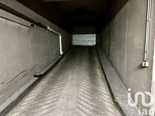  Parking / Garage  vendre 12 m