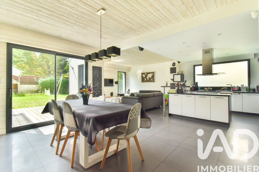 � vendre  Maison Montlignon (95680)