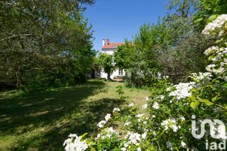  Maison � vendre 10 pi�ces 215 m�