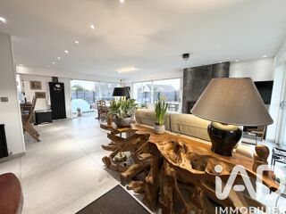  Maison � vendre 5 pi�ces 200 m�