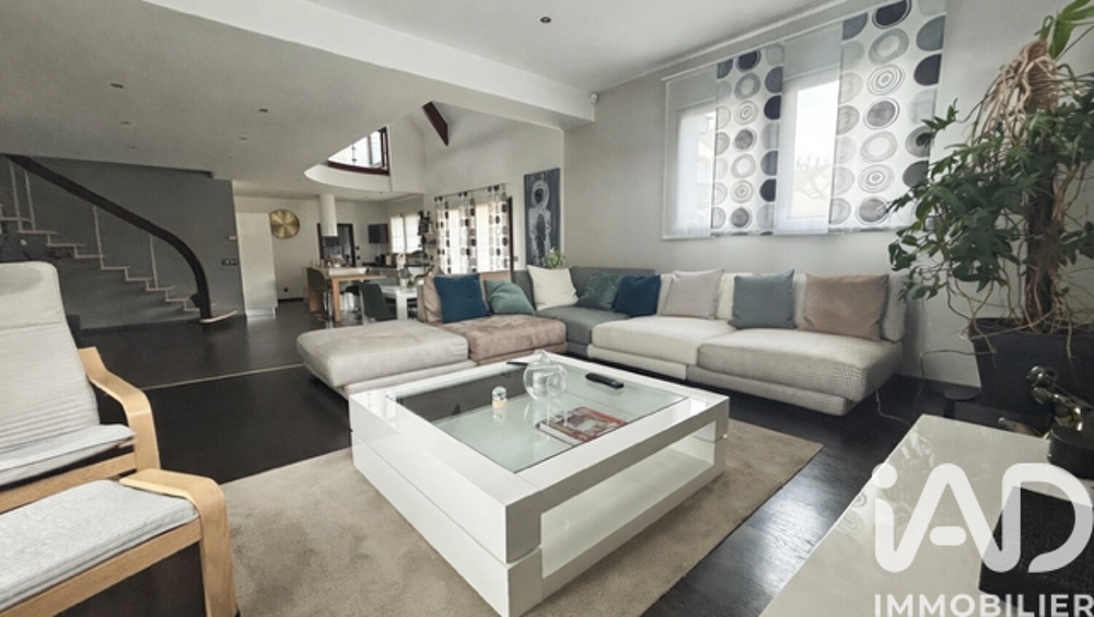 � vendre  Villa Claye-Souilly (77410)