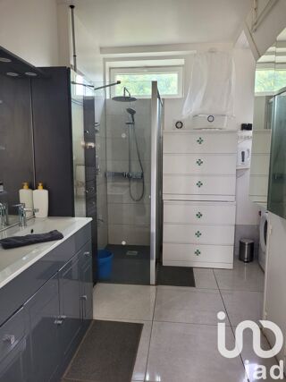  Maison  vendre 7 pices 245 m