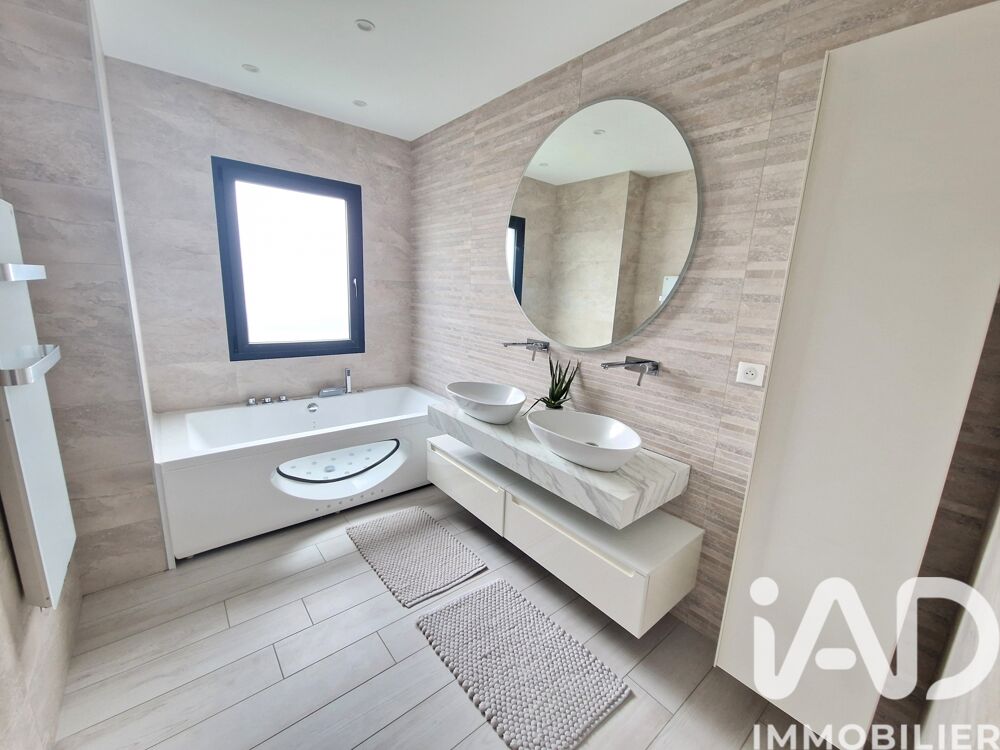 � vendre  Maison Saint-Denis-en-Val (45560)