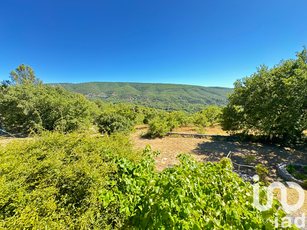 � vendre  Maison Lacoste (84480)