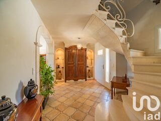  Villa  vendre 6 pices 240 m