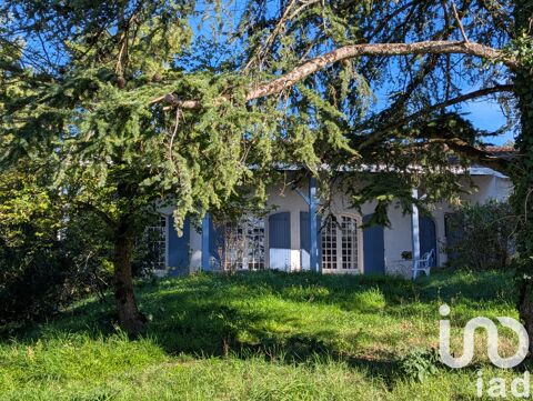   Vente Maison traditionnelle 7 pi�ces Maison - 7 pi�ce(s) - 165 m�