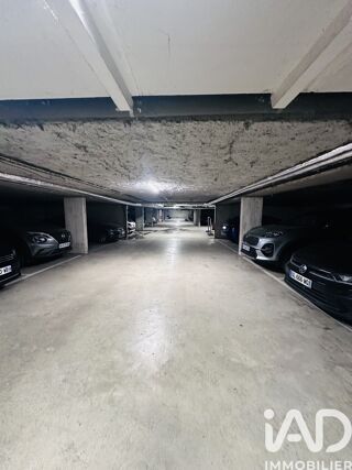  Parking / Garage � vendre 12 m�