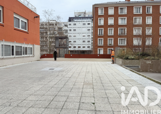  Parking / Garage � vendre 12 m�