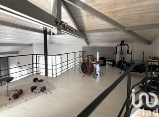  Maison � vendre 9 pi�ces 260 m�