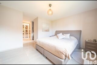  Villa � vendre 7 pi�ces 220 m�