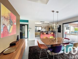  Maison � vendre 6 pi�ces 205 m�