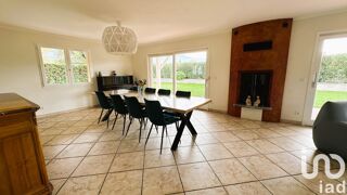  Maison � vendre 6 pi�ces 215 m�