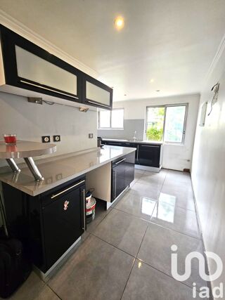 Appartement  vendre 4 pices 71 m