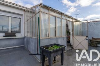  Immeuble � vendre 240 m�