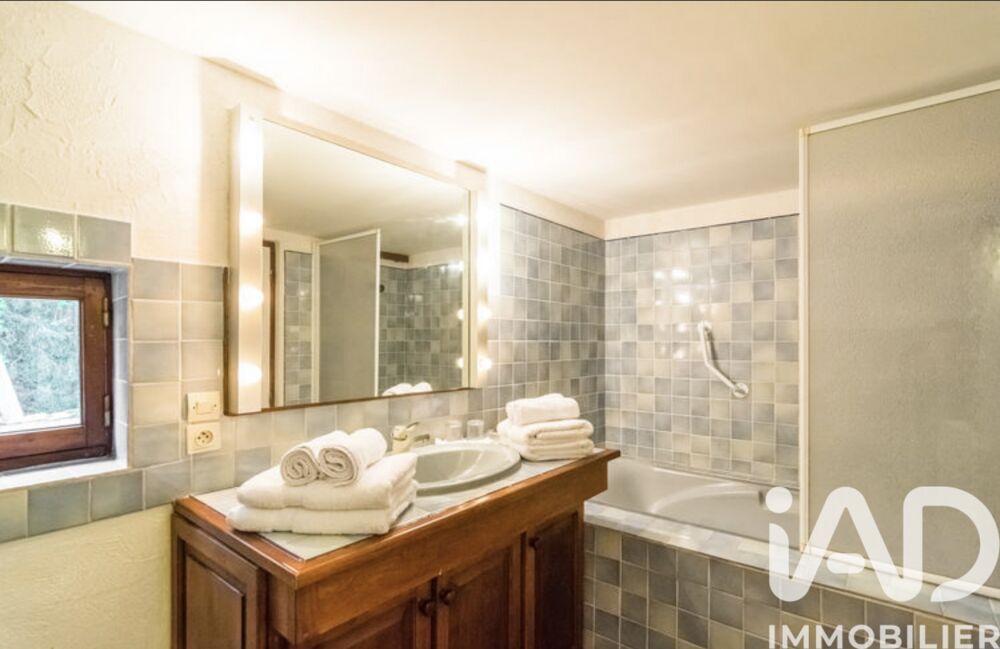 � vendre  Maison Mazeyrolles (24550)